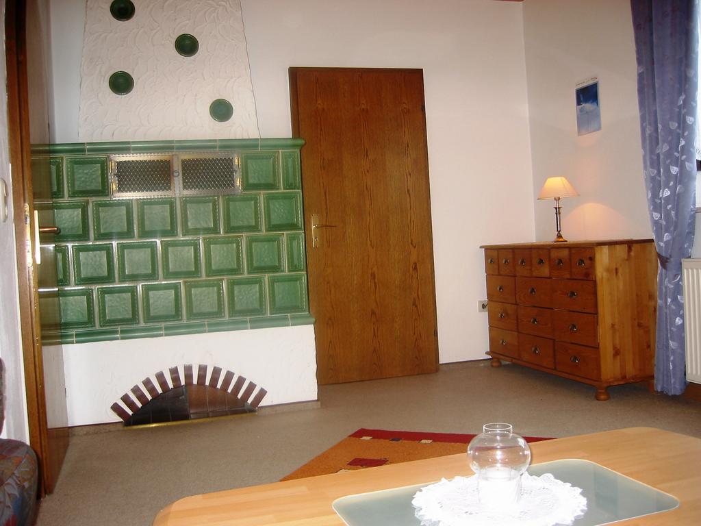 Ferienwohnungen Haus Waltraud Steinwiesen Esterno foto